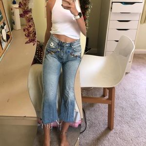 ZARA DISTRESSED JEANS